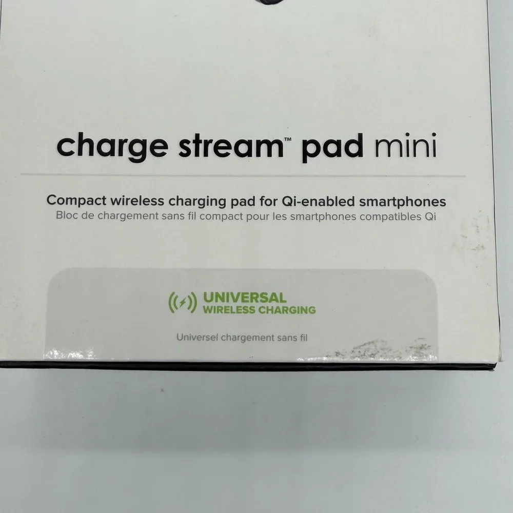 Mophie Charge Stream Pad Mini Wireless Charging Pad 5-watts With Micro USB Cable